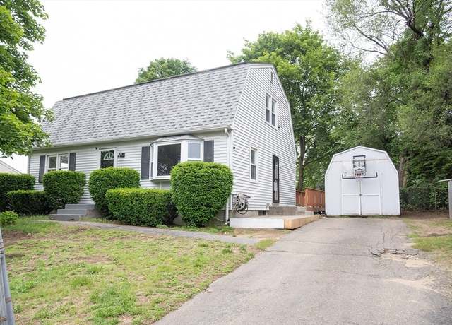 Property at 20 Lively Ln, Springfield, MA 01109, 4 beds, 1.5 baths