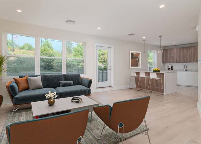 Property at 488 Quincy Ave #07, Quincy, MA 02169, 2 beds, 2 baths