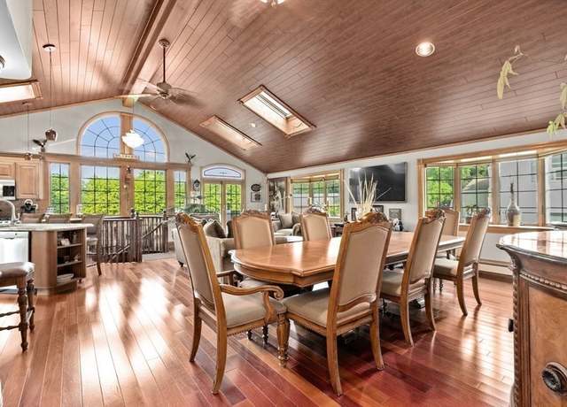 Property at 196 Plymouth Ave, Quincy, MA 02169, 3 beds, 1.5 baths