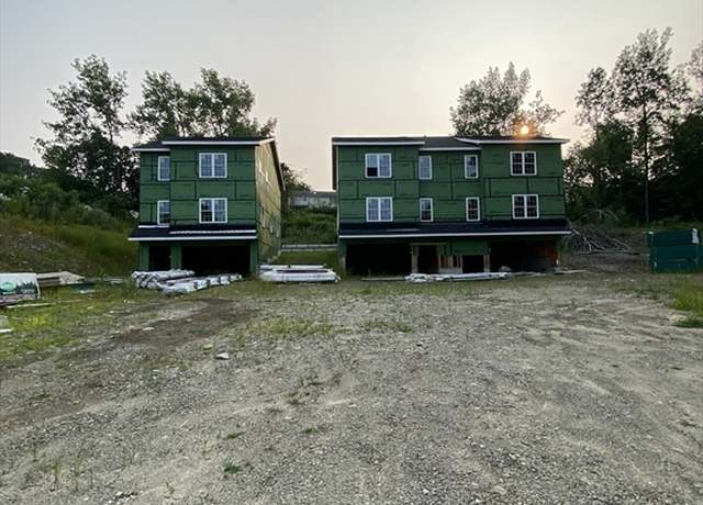Property at 47R Yarnie Unit 8A, Worcester, MA 01602, 3 beds, 1.5 baths