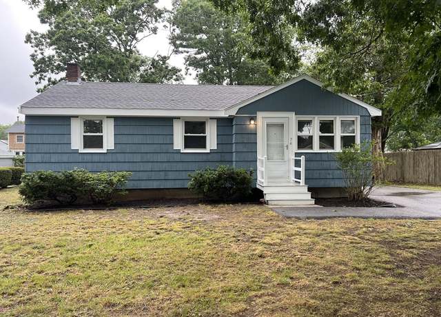 Property at 74 Fearing St, Wareham, MA 02532, 3 beds, 1 bath