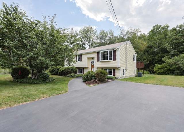 Property at 37 Oakleaf Dr, Mansfield, MA 02048, 3 beds, 1.5 baths