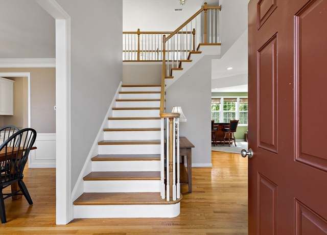 Property at 407 Raymond Rd, Plymouth, MA 02360, 4 beds, 2.5 baths