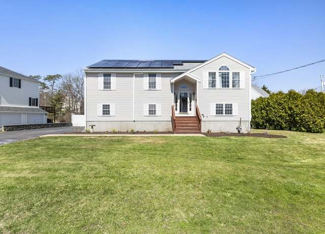 Property at 18 Forestview Dr, Fairhaven, MA 02719, 3 beds, 1 bath