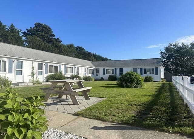 Property at 174 Captain Chase Rd #10, Dennis, MA 02639, 2 beds, 1 bath