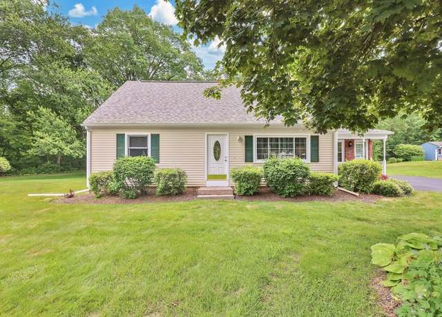 Property at 40 Oak Knoll Dr, Hampden, MA 01036, 4 beds, 2 baths