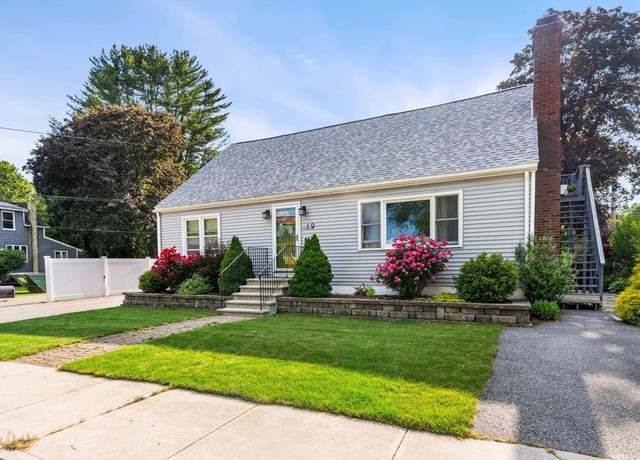 Property at 19 Maple St, Salisbury, MA 01952, 5 beds, 3 baths