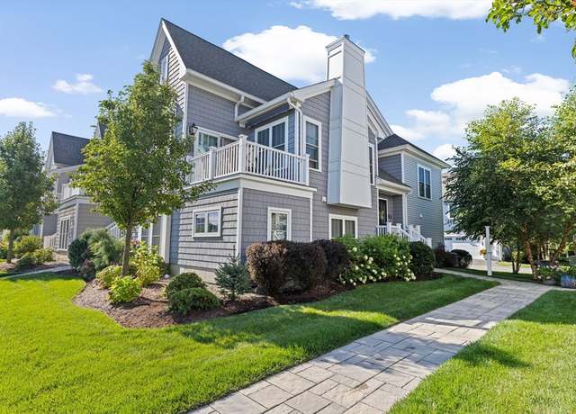 Property at 26 Daisy Ln, Plymouth, MA 02360, 2 beds, 2.5 baths