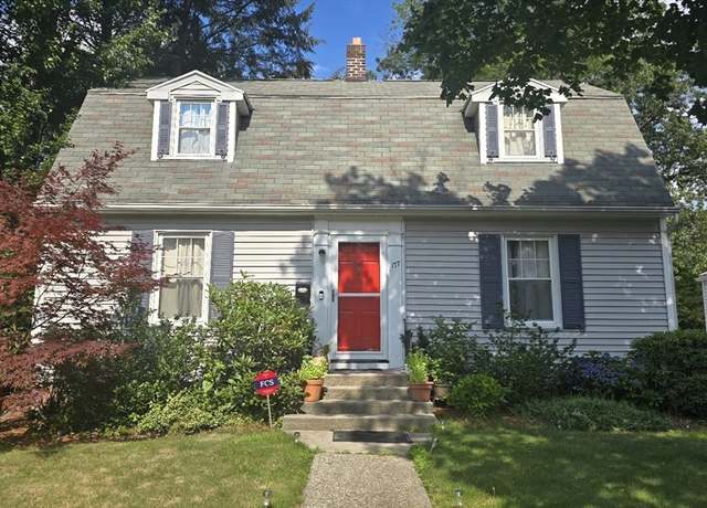 Property at 177 Hartford Ter, Springfield, MA 01118, 5 beds, 1.5 baths