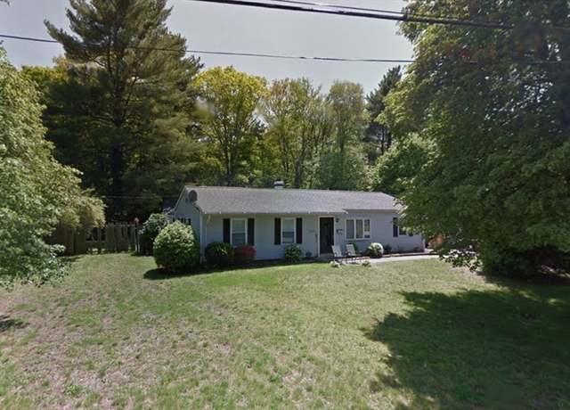 Property at 519 Hogg Memorial Dr, Whitman, MA 02382, 3 beds, 1 bath