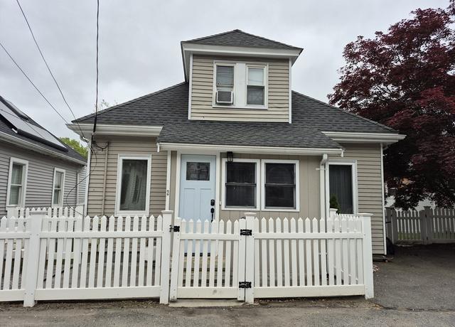 Property at 2 Neponset Pl, Canton, MA 02021, 2 beds, 1.5 baths
