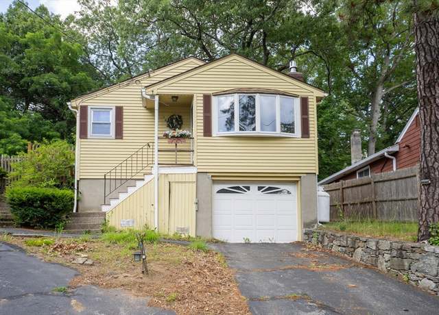 Property at 164 Lakeshore Dr, Marlborough, MA 01752, 2 beds, 1.5 baths