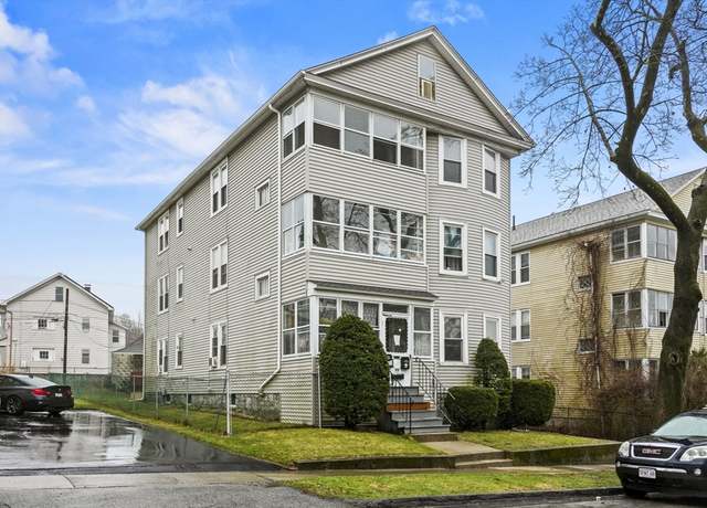 Property at 78 Fairfax Rd, Worcester, MA 01610, 9 beds, 3 baths
