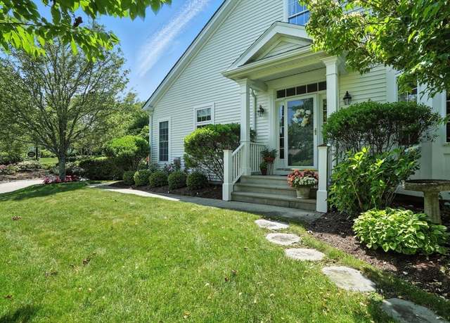 Property at 43 Champlain Cir, Plymouth, MA 02360, 3 beds, 2.5 baths