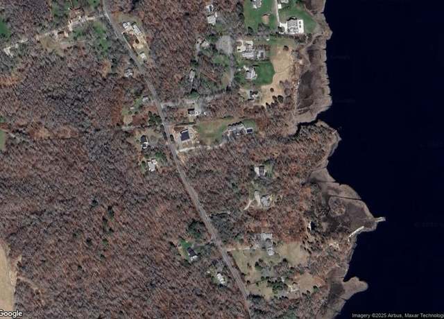 Property at 932 Drift Rd, Westport, MA 02790