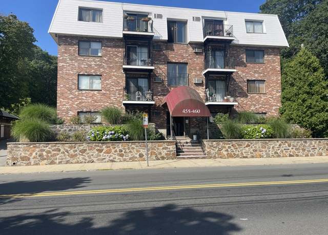 Property at 458-460 Eastern Ave #12, Lynn, MA 01902, 1 bed, 1 bath