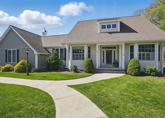 Property at 64 Braeburn Ln #64, Ashland, MA 01721, 2 beds, 2.5 baths