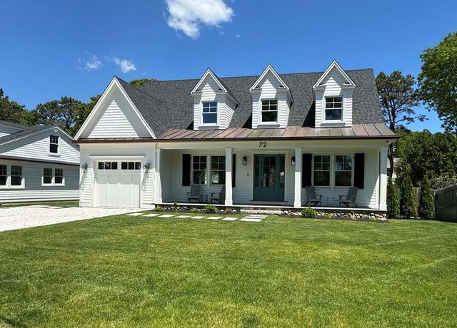 Property at 72 Woodside Dr, Falmouth, MA 02536, 4 beds, 4.5 baths