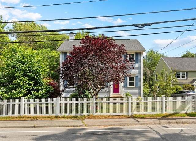 Property at 93-A Lexington St, Burlington, MA 01803, 3 beds, 3 baths