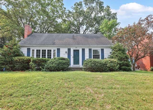 Property at 101 Fenimore Blvd, Springfield, MA 01108, 4 beds, 1 bath