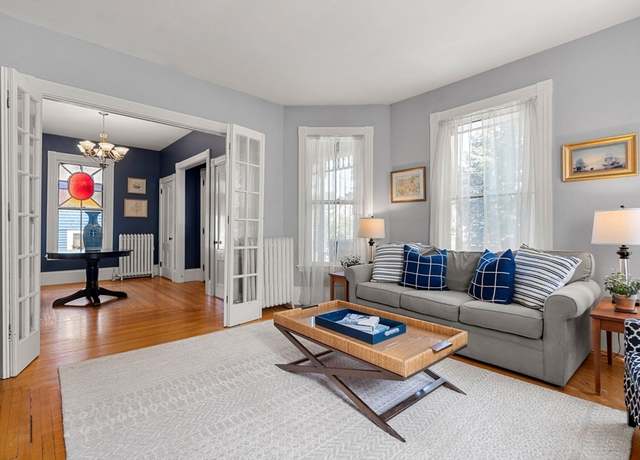 Property at 6 Summit, Newburyport, MA 01950, 5 beds, 2.5 baths