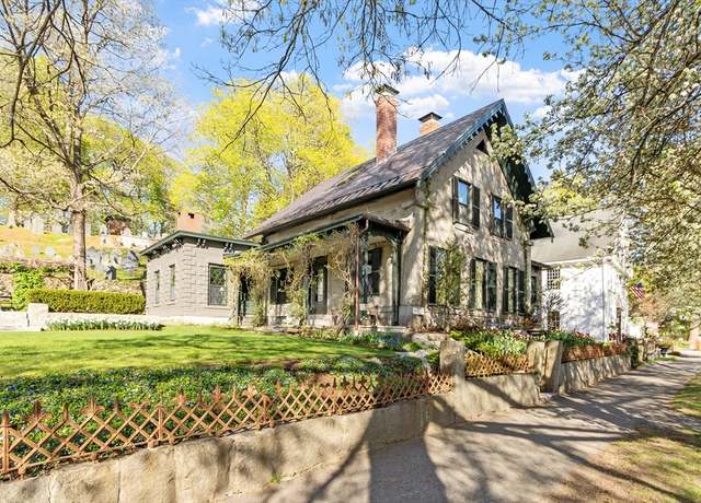 Property at 23 Lexington Rd, Concord, MA 01742, 4 beds, 2 baths