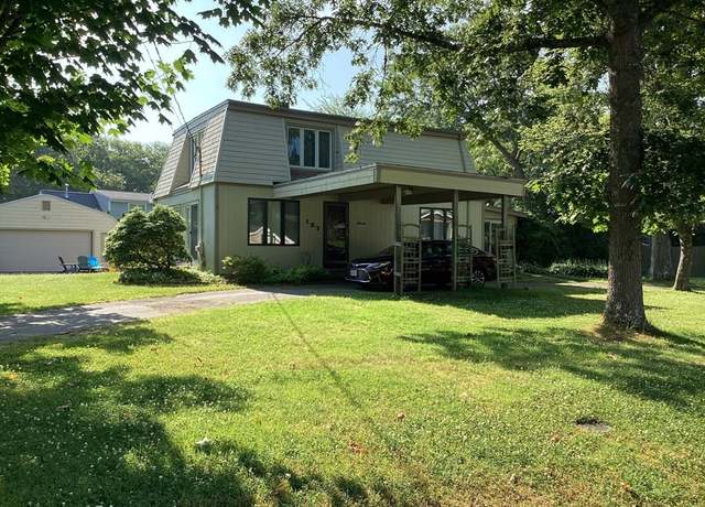 Property at 127 Ebony St, Fairhaven, MA 02719, 2 beds, 2 baths