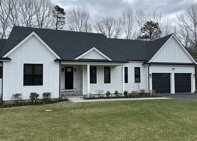 Property at 22 Casper Cir, Mashpee, MA 02649, 4 beds, 2.5 baths