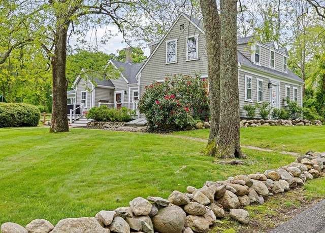 Property at 24 Bow St, Marshfield, MA 02050, 4 beds, 2.5 baths