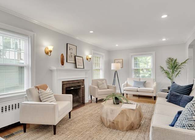 Property at 100 Summit, Brookline, MA 02446, 4 beds, 2.5 baths
