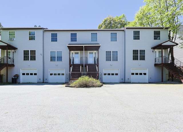 Property at 52 Heywood St #52, Worcester, MA 01604, 3 beds, 2.5 baths