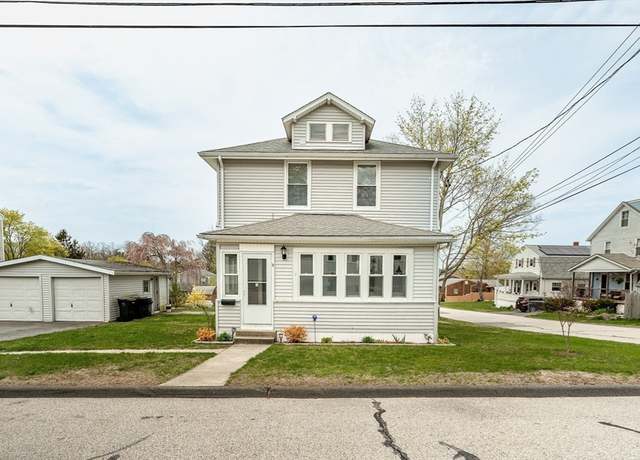 Property at 12 Carrollton Ave, Dartmouth, MA 02747, 3 beds, 1 bath