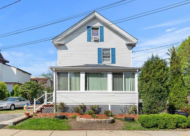 Property at 15 Highland St, Woburn, MA 01801, 5 beds, 2 baths