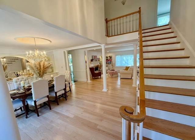 Property at 30 Hartford Rd, Arlington, MA 02474, 3 beds, 2.5 baths