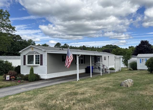 Property at 7 Minuteman Rd, Taunton, MA 02780, 2 beds, 1.5 baths