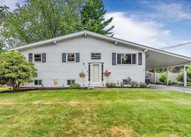 Property at 10 Buttercup Ln, Medway, MA 02053, 3 beds, 1 bath
