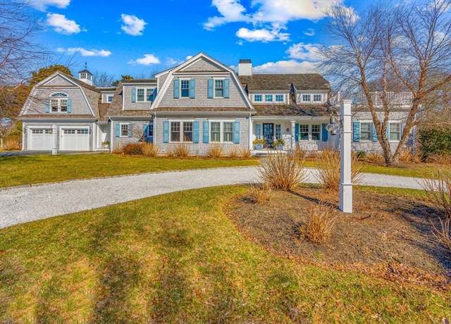 Property at 67 Uncle Alberts Dr, Chatham, MA 02633, 5 beds, 7 baths