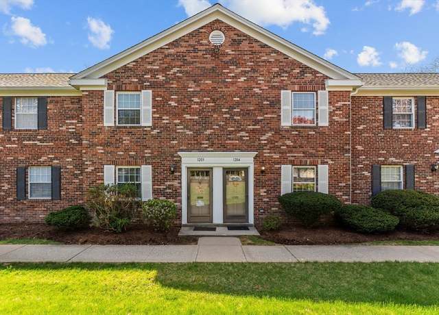 Property at 1204 Windsor Dr #1204, Framingham, MA 01701, 2 beds, 1.5 baths