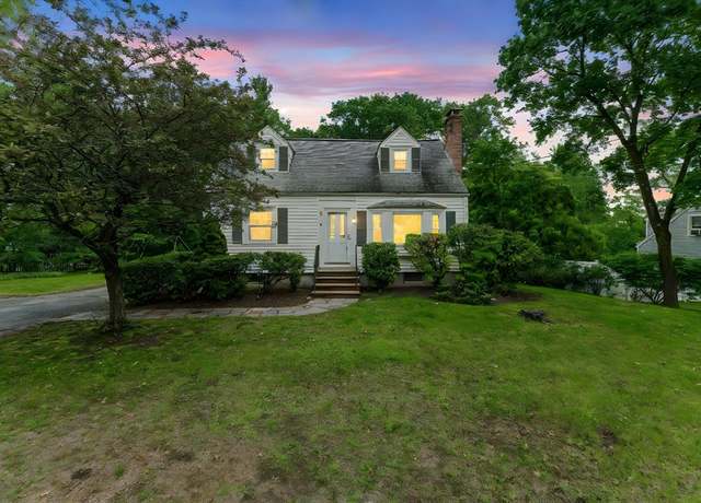 Property at 4 Foster Rd, Burlington, MA 01803, 3 beds, 2 baths