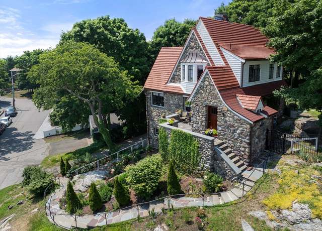 Property at 63 Crabtree Rd, Quincy, MA 02171, 4 beds, 4.5 baths