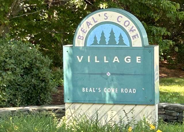 Property at 7 Beals Cove Rd Unit 7A, Hingham, MA 02043, 1 bed, 1 bath