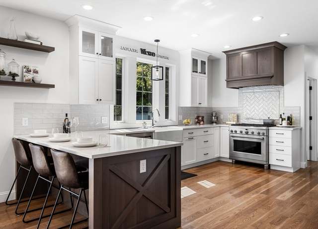 Property at 63 Andover St, Andover, MA 01810, 5 beds, 3.5 baths
