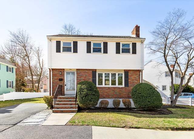 Property at 3 Goodwin Ave, Malden, MA 02148, 3 beds, 1.5 baths