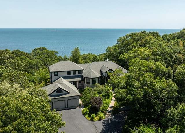 Property at 322 R Center Hill Rd, Plymouth, MA 02360, 4 beds, 3.5 baths