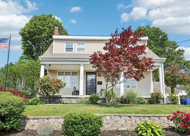 Property at 1792 Washington St, Braintree, MA 02184, 4 beds, 2.5 baths