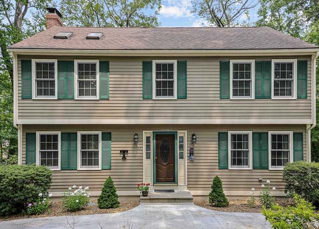 Property at 32 Sibley Rd, Sutton, MA 01590, 3 beds, 2.5 baths