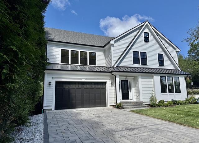 Property at 173 South St, Brookline, MA 02467, 4 beds, 2.5 baths