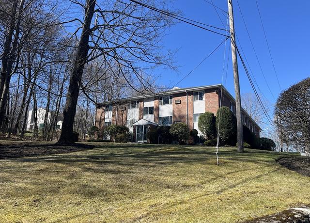 Property at 61 Fairmount St #17, Marlborough, MA 01752, 2 beds, 1 bath
