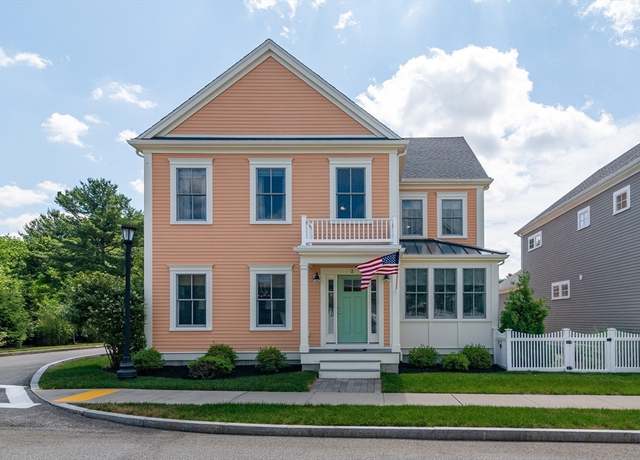 Property at 2 Eighteenth Dr, Franklin, MA 02038, 3 beds, 3 baths