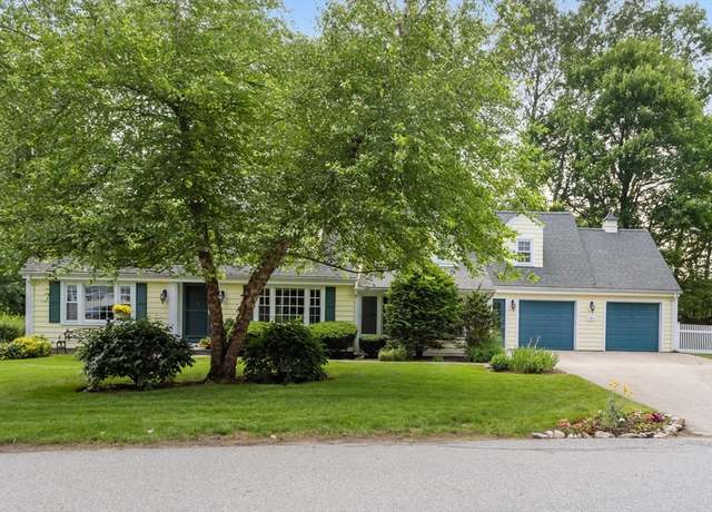 Property at 141 Lovell Rd, Holden, MA 01520, 4 beds, 3 baths